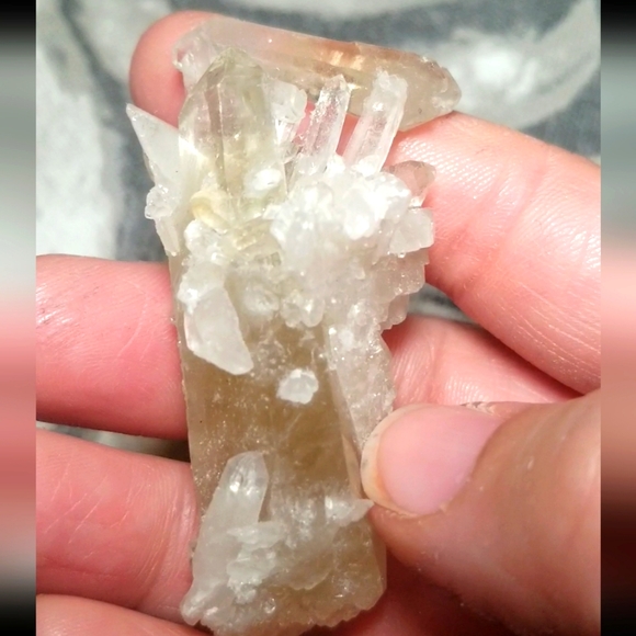 "CITRINE QUARTZ CRYSTAL SHARD"- NATURAL- ONLY ONE !! - Picture 2 of 5